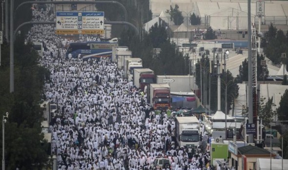 السعودية تفرض غرامات مالية على الحجاج الذين يستعملون الموقد الغازي بعرفة