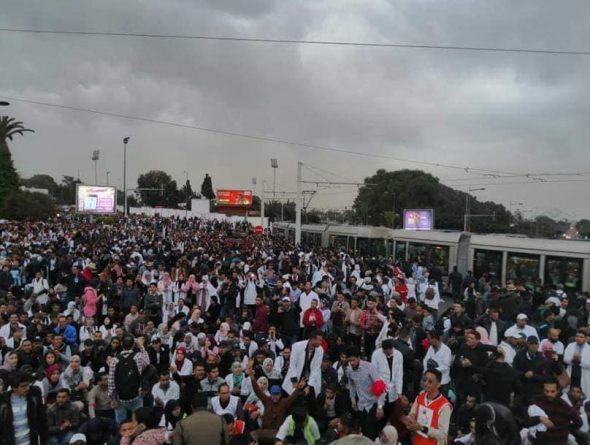 مسيرة حاشدة لأساتذة التعاقد