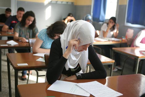 وزارة التربية الوطنية تكشف عن المواعيد المعدلة لإجراء الامتحان الجهوي أولى بكالوريا