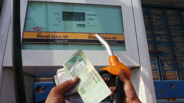 الحكومة تُعلن ارتفاع سعر البنزين اليوم