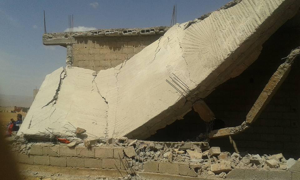حملة هدم للمنازل العشوائية بتجزئة أيت أخليفة بالرشيدية