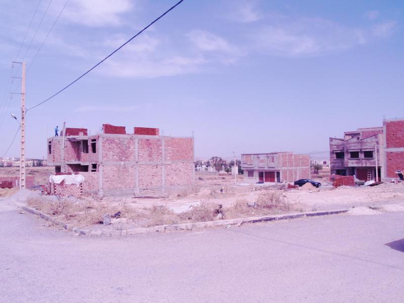 الوداديات السكنية بين أخلاقيات العمل التضامني وجشع لوبيات العقار