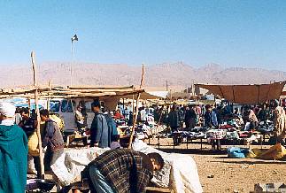 تنغير : بعض المحلات المتواجدة بالسوق الأسبوعي مرتعا للدعارة بإمتياز