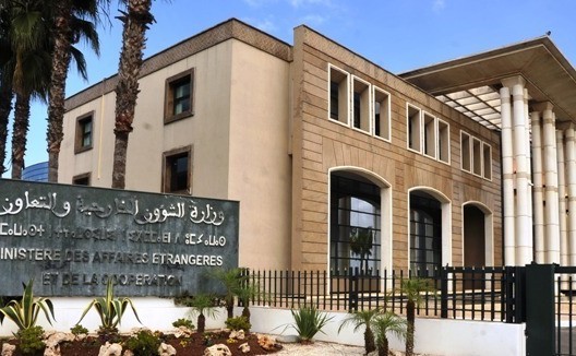 رقم أخضر دولي للتبليغ عن المقصرين في القنصليات وتقديم الشكاوى