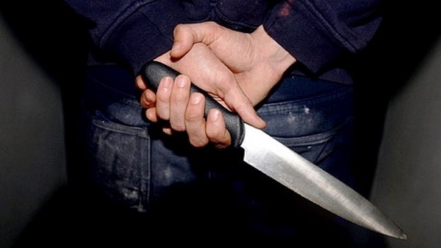شاب عشريني يطعن صديقه ب”سكين” في تنغير