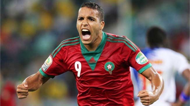 نادي قطري يسعى لإعادة اللاعب الدولي إبن قلعة مكونة “يوسف العربي” للخليج