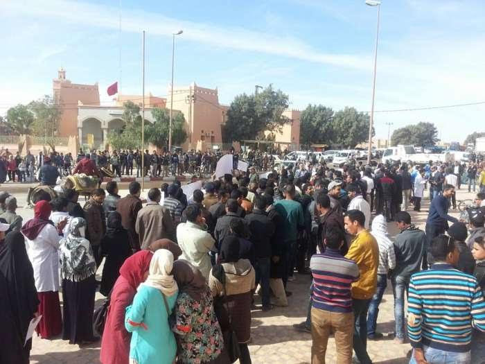 قوات الأمن تفرّق مسيرة احتجاجية للأساتذة المتدربين بالريصاني.