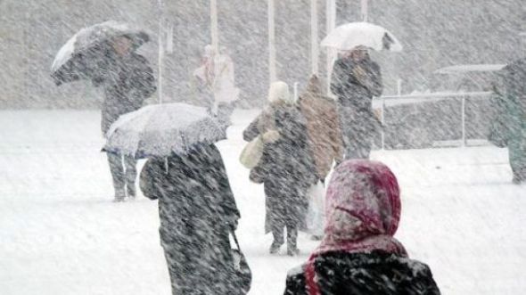 الطقس غدا السبت.. ثلوج و أمطار مرتقبة في هذه المناطق