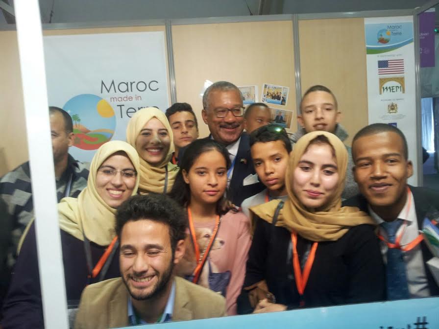زيارة السفير الامريكي لشباب درعة تافيلالت في قلب الحدث COP22 بمراكش