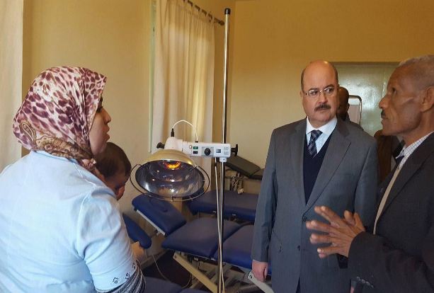 تنغير : عامل الإقليم في زيارة تفقدية لمجموعة من المرافق العمومية و المواقع المخصصة لمشروع إيواء الباعة المتجولين بكل من قلعة امكونة و بومالن و تنغير