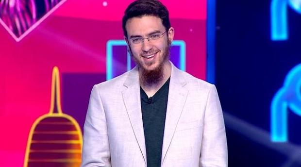 المخترع المغربي يوسف العزوزي يفوز بمسابقة “نجوم العلوم”