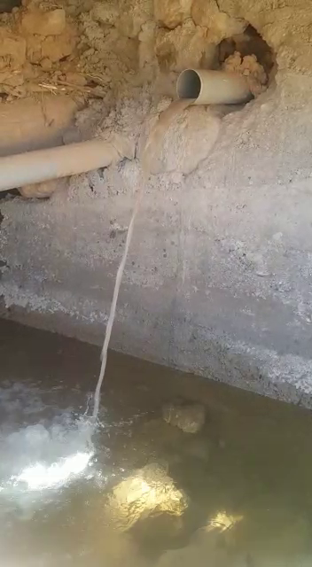 فيديو خطير .. مياه الواد الحار تجتاح وادي أمگون