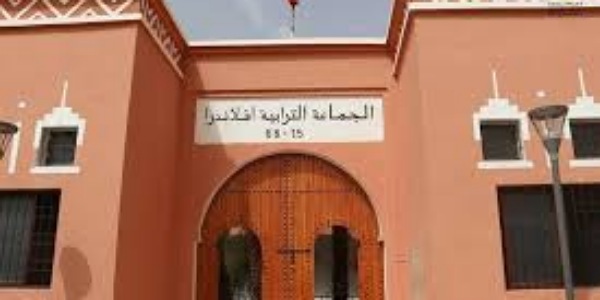 بعد تشديد اجراءات الطوارئ الصحية بقلعة مكونة هذا اول دوار يفرض عليه الحجر الصحي