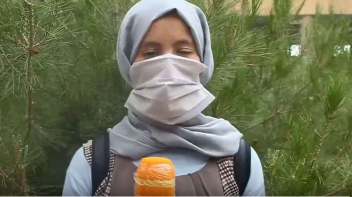 املشيل .. تلميذة من اعالي الجبال تخلق المفاجأة برسائلها القوية بالانجليزية في امتحانات البكالوريا 2020