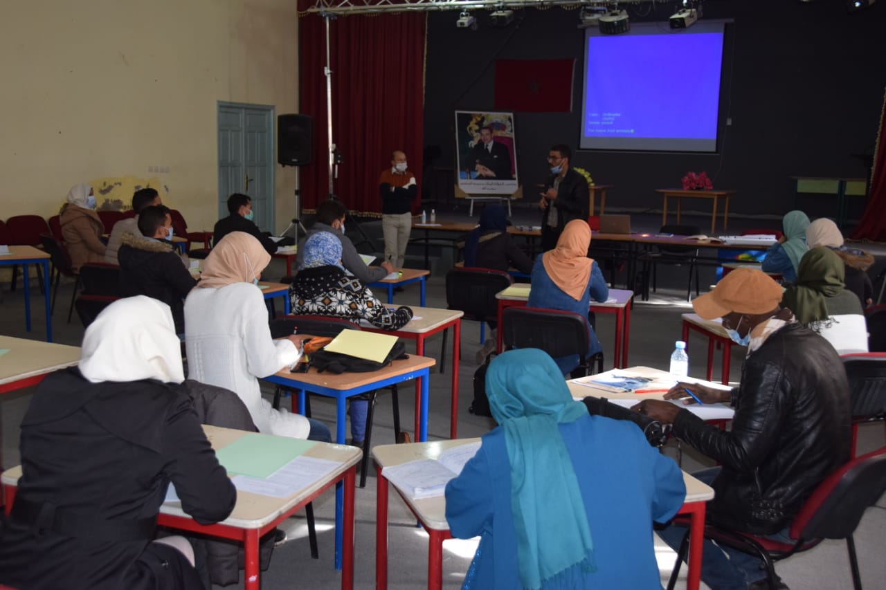 بومالن دادس .. جمعية إغيل تنظم دورة تكوينية لفائدة المقبلين على امتحانات أطر الأكاديمية + فيديو