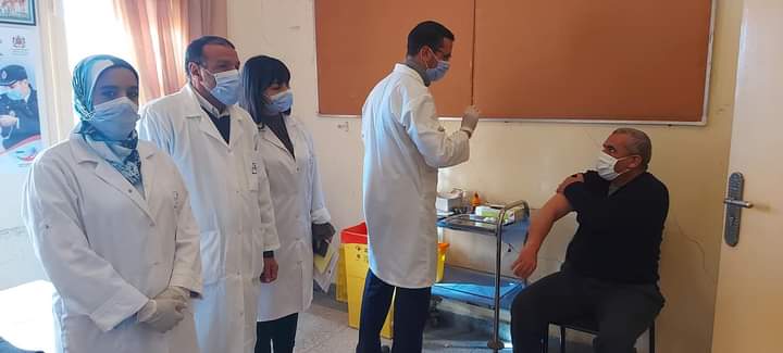 تنغير…الأطر الصحية تتلقى جرعات لقاح كوفيد- 19