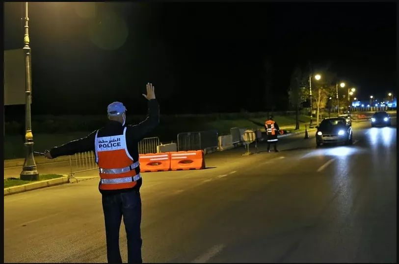 بلاغ للحكومة.. حظر التنقل الليلي على الصعيد الوطني يوميا من الثامنة ليلا إلى السادسة صباحا ابتداء من فاتح رمضان