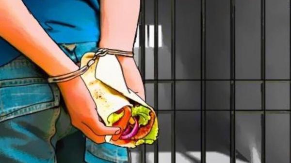 الحبس لشخصين من أجل الإفطار العلني في رمضان