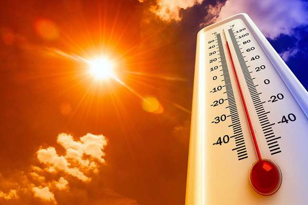 نشرة إنذارية : موجة حر ما بين 39 و 49 درجة من الجمعة إلى الإثنين المقبل بعدد من مناطق المملكة