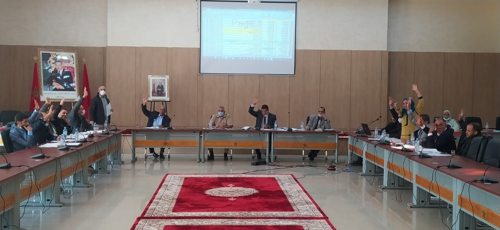 مجلس جماعة تنغير يصادق بالأغلبيـــة على ميزانية 2022 + ربورطاج