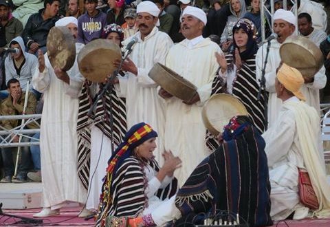 أصوات منددة بسوء تنظيم موسم إملشيل 2022، و “الجهة8” تكشف عن الميزانية العامة و أوجه صرفها
