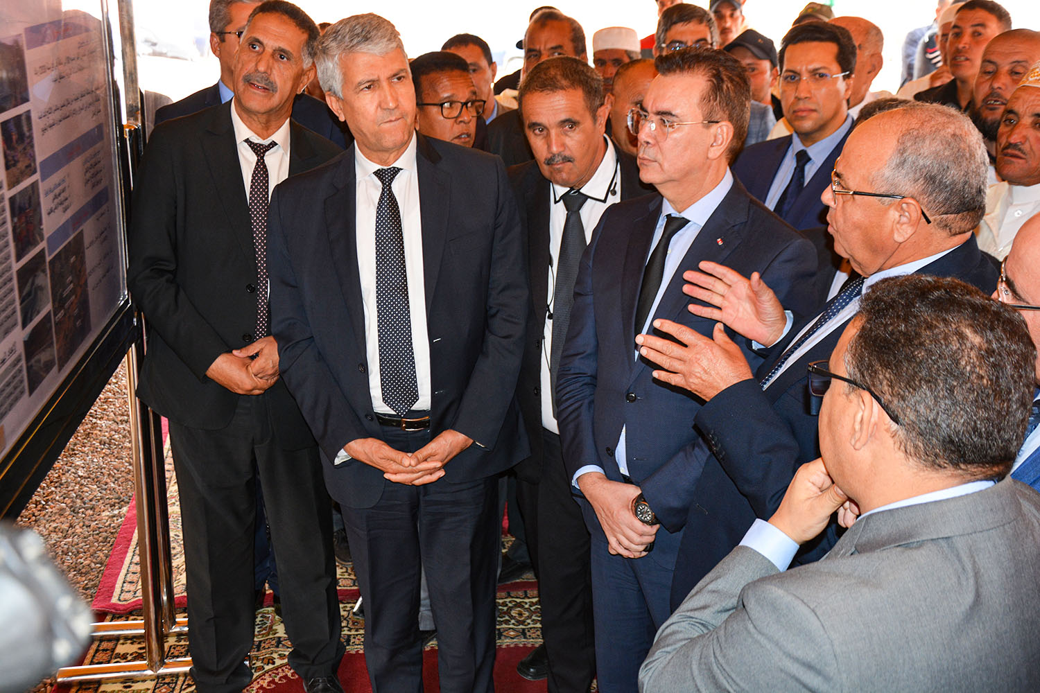 تنغير.. وزير الفلاحة والصيد البحري والتنمية القروية والمياه والغابات يزور مشاريع تنموية فلاحية بالإقليم