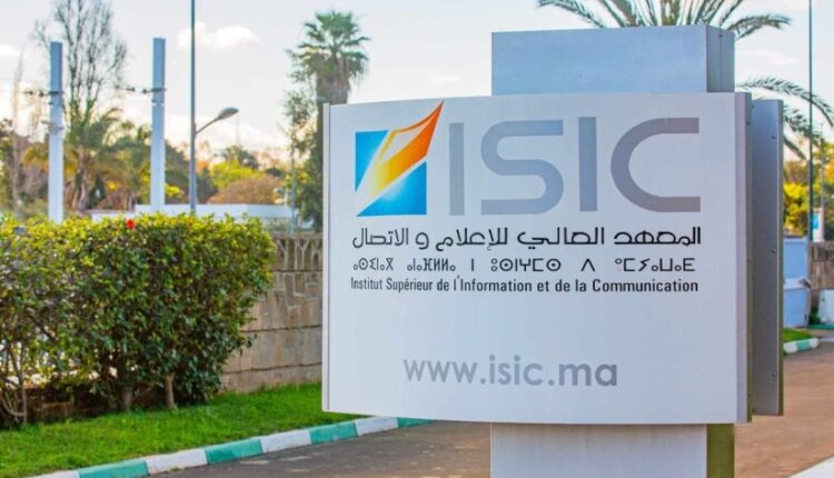 المصادقة على إحداث أجرة عن خدمات وزارة الاتصال￼