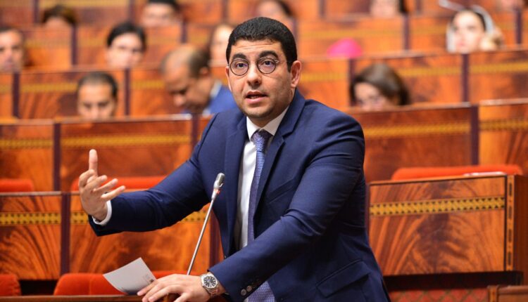 الوزير بنسعيد يؤكد على ضرورة دعم الصحافة الجهوية